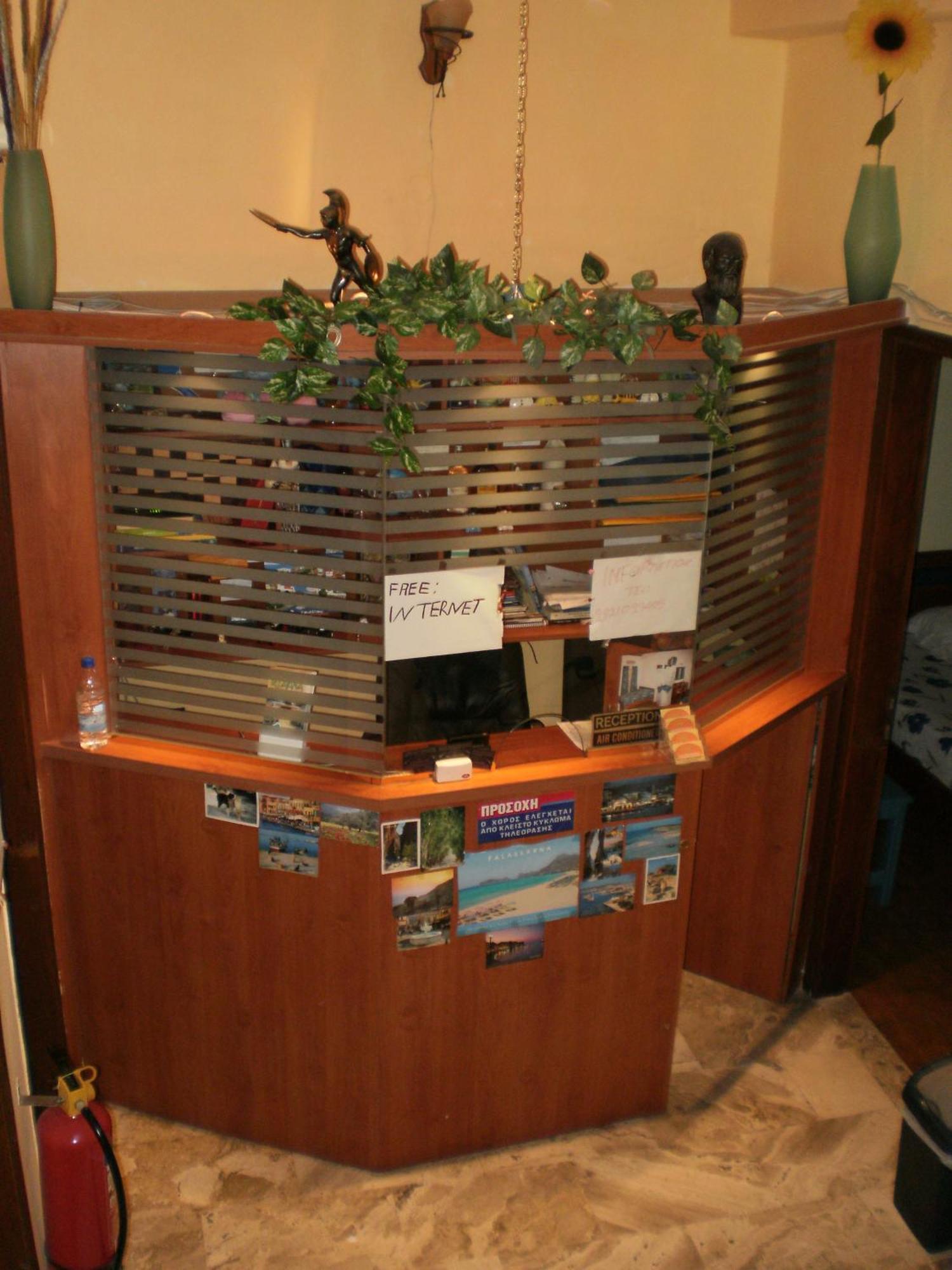 Pia Rooms Chania  Екстер'єр фото